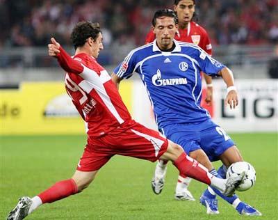 样是巨大资 样是巨大资